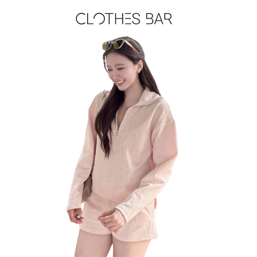 Clothes Bar the Remi Set