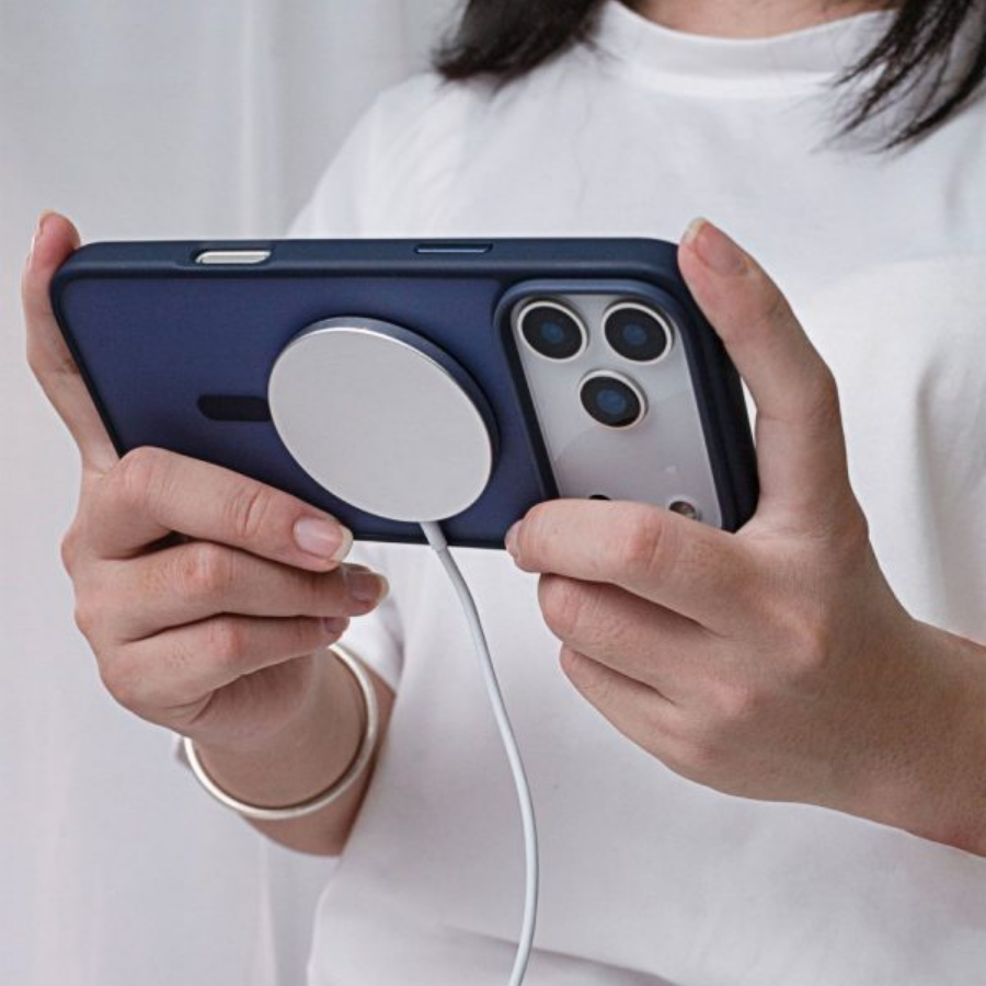 Mipow Kingbull MagSafe MATTEX Case – iPhone 17