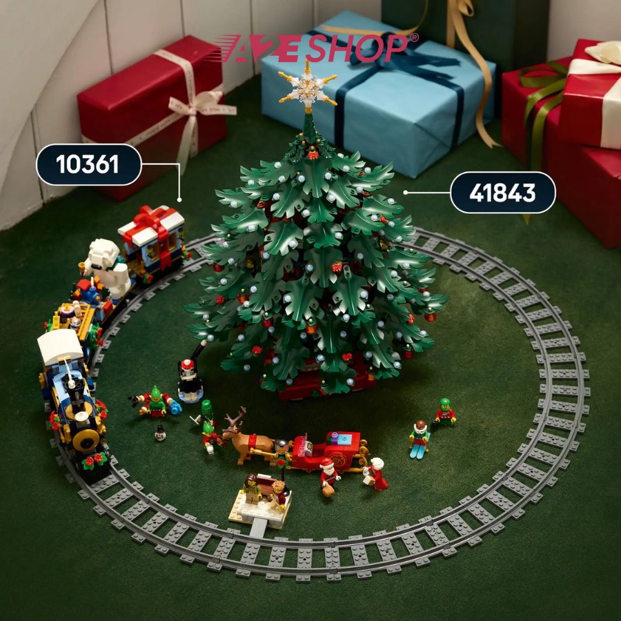 LEGO Family Christmas Tree – 2-in-1 Holiday Tree Set (3171 pieces)