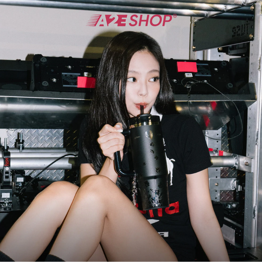 STANLEY X JENNIE The Quencher® Luxe Tumbler | 30 OZ
